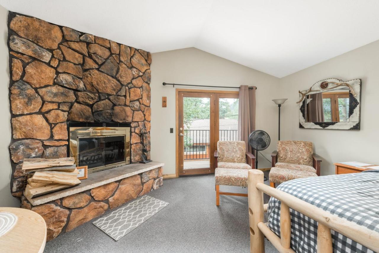4 Seasons Inn On Fall River Estes Park Eksteriør bilde